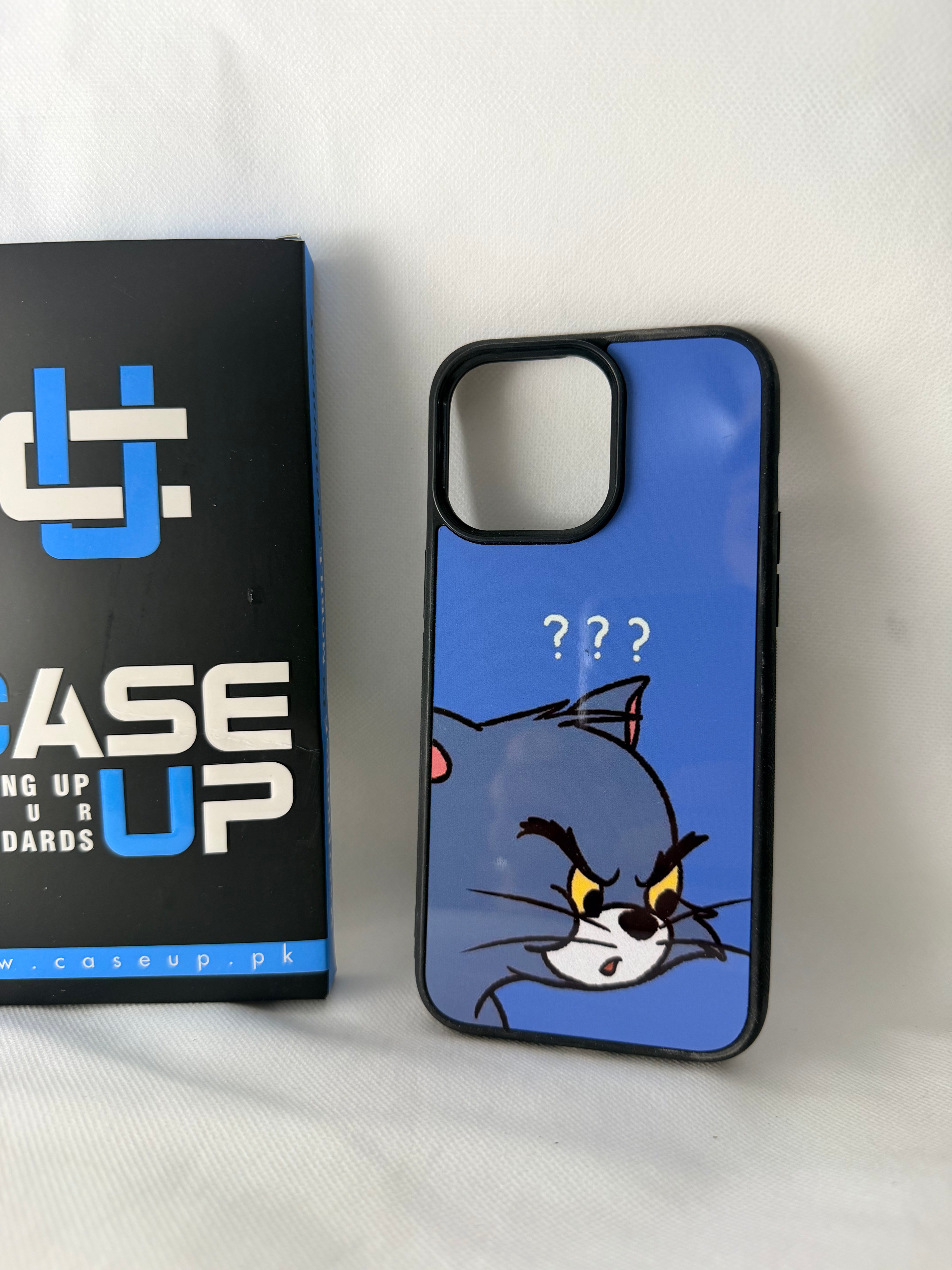 iPhone 15 Pro Max confused Tomacrylic customise case