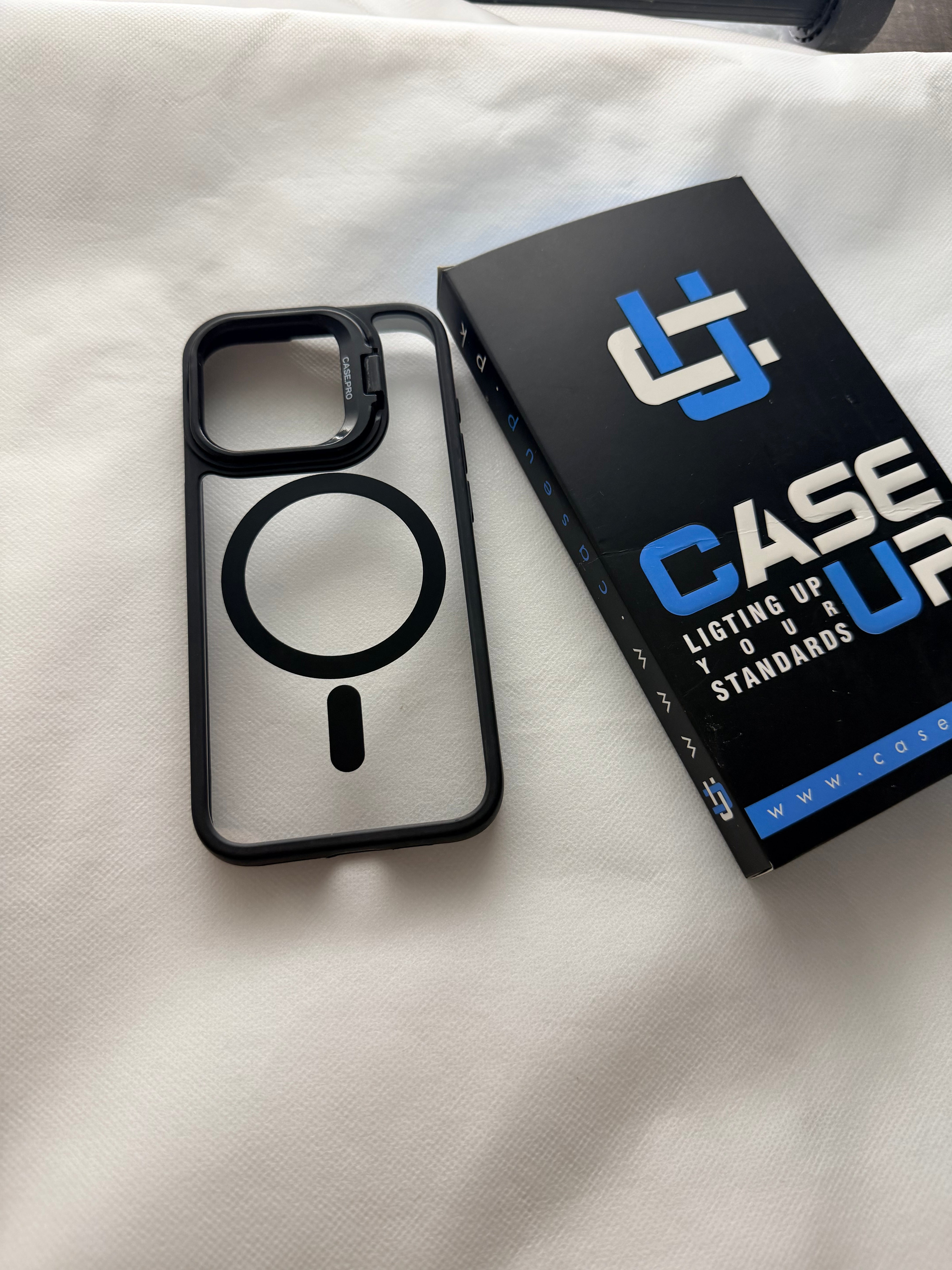 iPhone 15 Pro Black Border Magsafe Acrylic Case