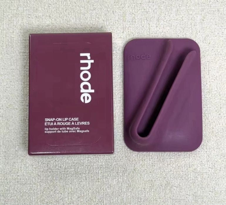 Premium Quality Rhode Snap-On-Lip Case With Box 💄