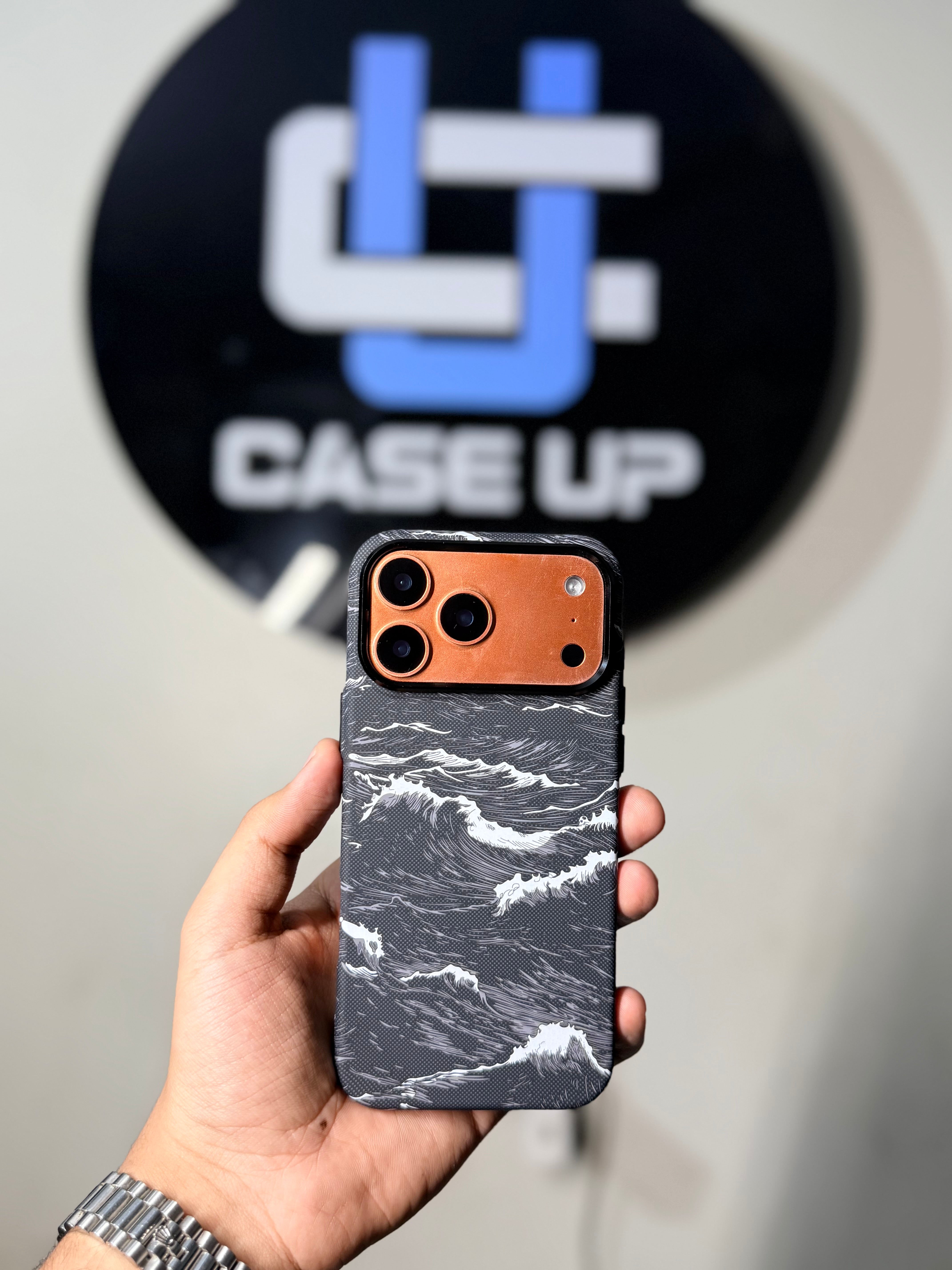Ocean Wave Carbon Case Premium Quality